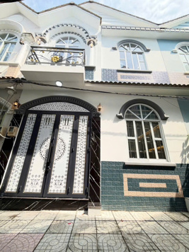 Bán nhà hẻm xe hơi Huỳnh Tấn Phát, Nhà Bè, DT 6 x6m, 1 lầu. Giá 2,15 tỷ