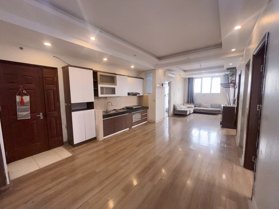 Bán Nhà Mặt Phố Đê La Thành. Đống Đa. Thang Máy. Ô Tô. Vỉa Hè. DT 33m2. 16,4 Tỷ