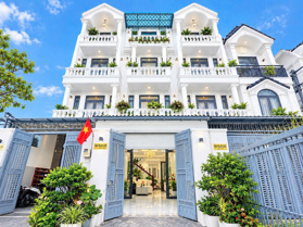 Bán nhà hẻm 6m Huỳnh Tấn Phát, Nhà Bè, DT 4 x17m, 3 lầu. ST. Giá 6,99 tỷ