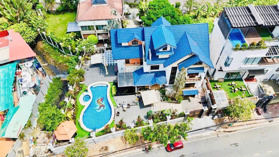 Cho thuê biệt thự cao cấp Nguyễn Văn Hưởng Thảo Điền hiện đại sân vườn và hồ bơi rộng
