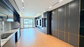 NHÀ RIÊNG PHỐ TRẠM 50M² – 6 TẦNG THANG MÁY – FULL ĐỒ – CHÀO 11,8 TỶ!