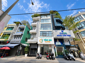 HOT MT kinh doanh sầm uất Tân Định Q1 ngang 5m - 5 tầng - CN 50m2 - về 20 tỷ